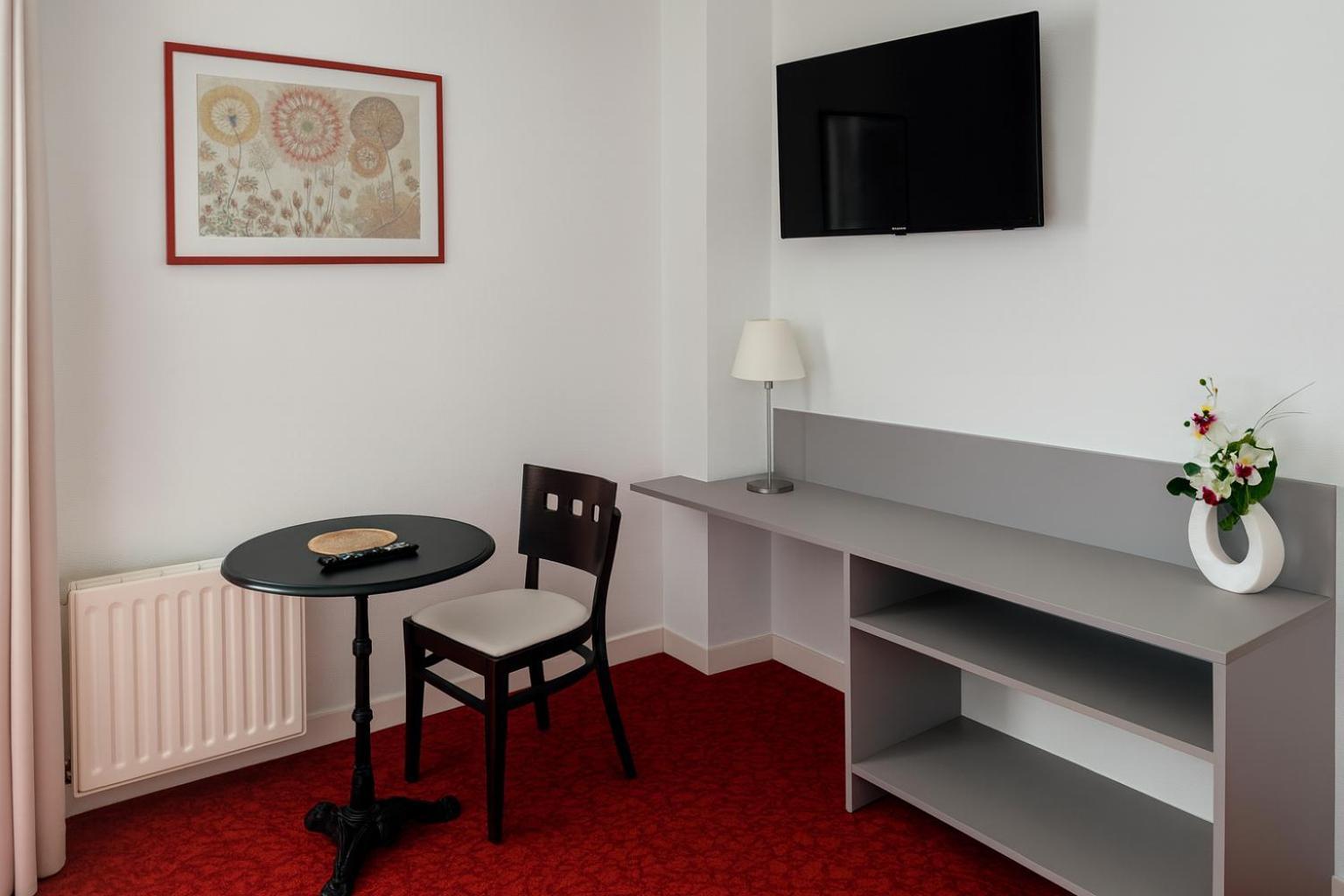 Superior Double Room Kitchenette,1697950525:JPEG