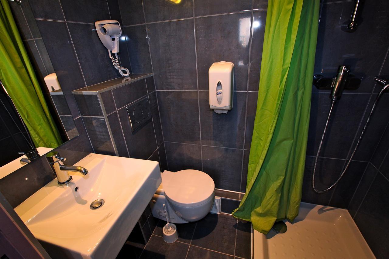 Double Room,537142293:JPEG
